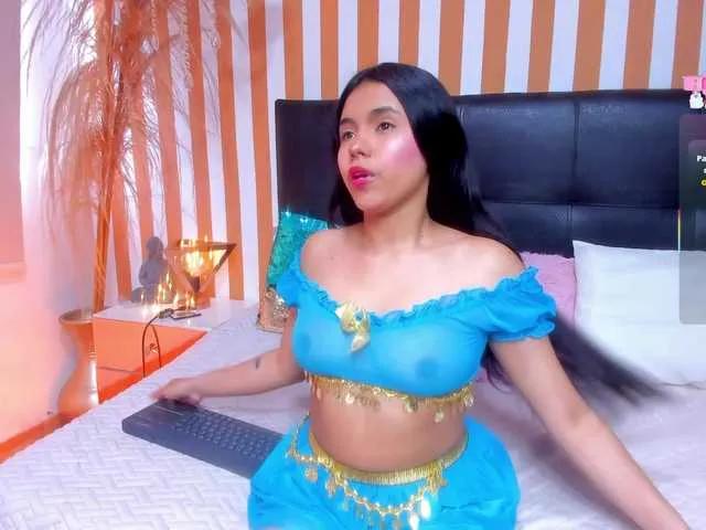 Freechat LunaToledo on BongaCams