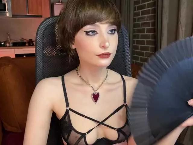 lunelucy on BongaCams 