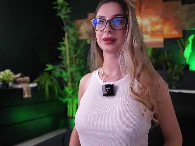 Try slutty camwhore MaddieBryggs MaddieBryggs from BongaCams