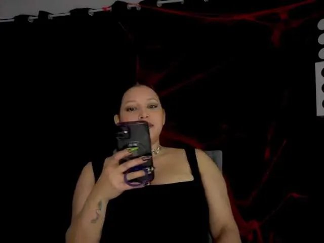 Freechat MarcellaGriffin on BongaCams