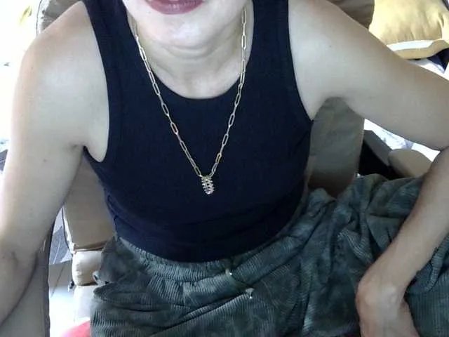 Freechat MariaLeteciaFilipina on BongaCams