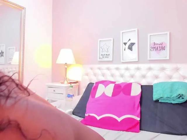 megan-loviitz from BongaCams