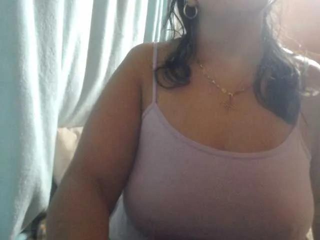 Freechat Meganny2023 on BongaCams
