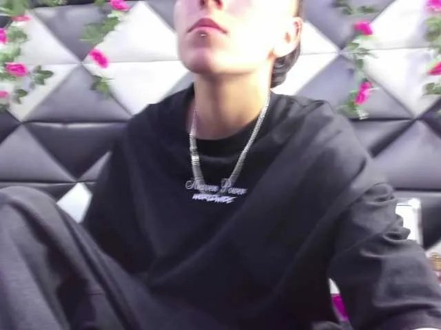 Freechat MeganThompson on BongaCams