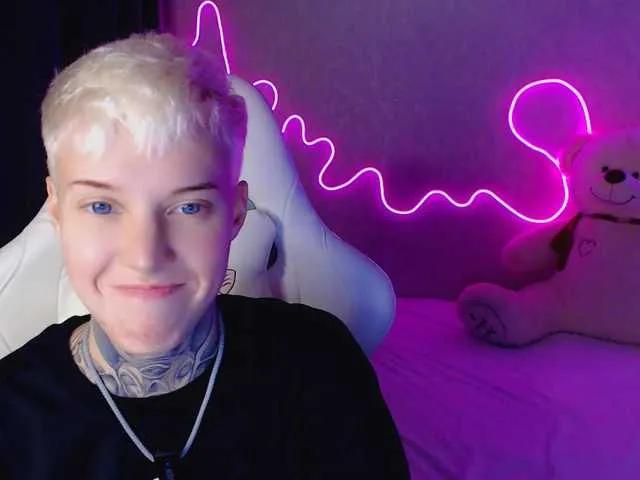 Try dirty camwhore Mery-jane- mery-jane- from BongaCams