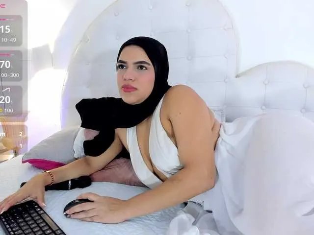 mhia-paris on BongaCams