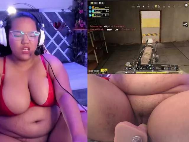 MhiaRey on BongaCams 