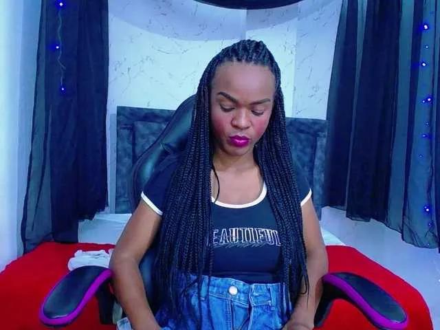 Freechat mia-thommson on BongaCams