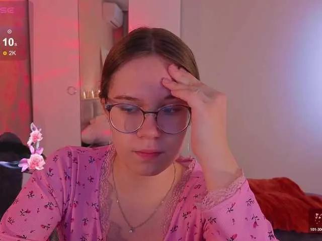 MiaLuw from BongaCams