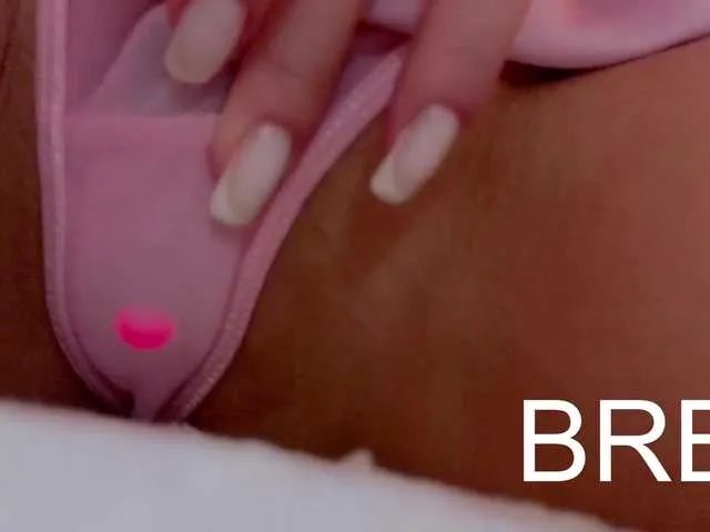 Freechat MiamiMur on BongaCams