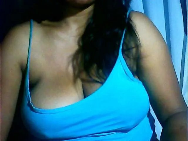 Freechat MIRANDAW on BongaCams