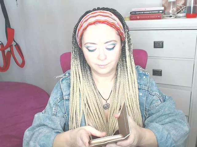 Freechat missGODDESS on BongaCams