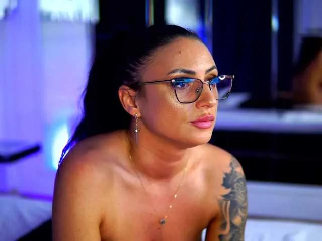 Try 32 years old MistyWooods from BongaCams MistyWooods from BongaCams