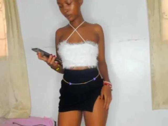 Freechat Monalisalisa on BongaCams