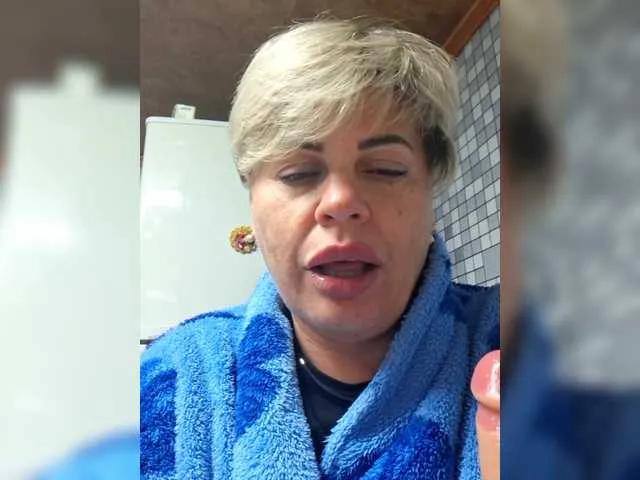 Freechat murr-kitty on BongaCams