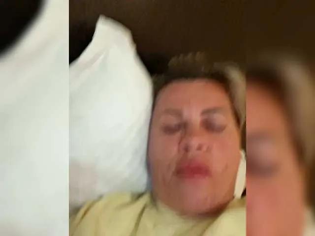 Freechat murr-kitty on BongaCams