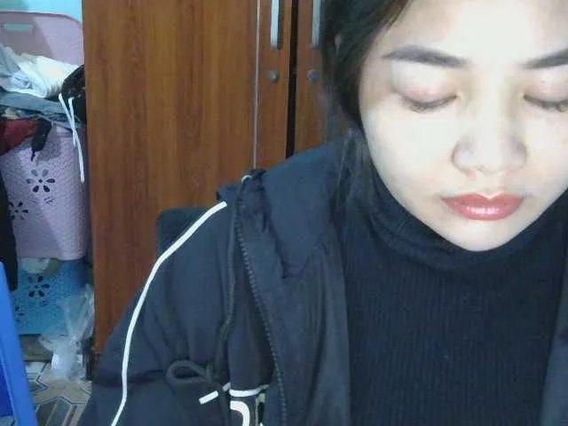 Freechat nana7777 on BongaCams