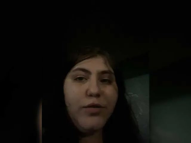 NanaDaizy on BongaCams