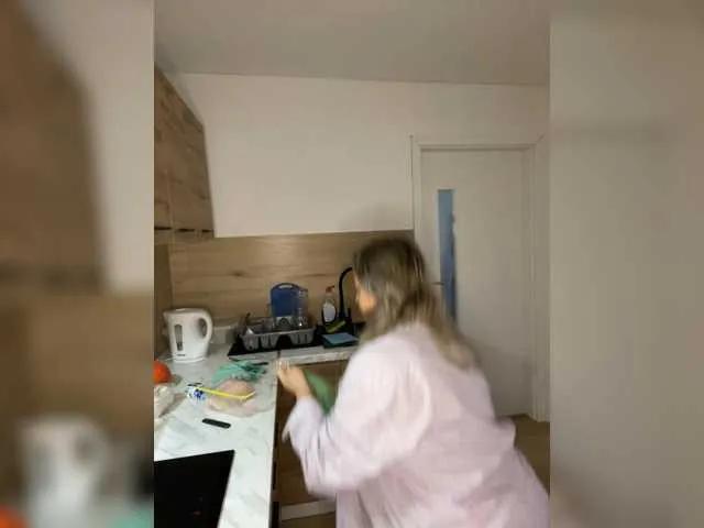 Freechat NERVOMOTINA on BongaCams