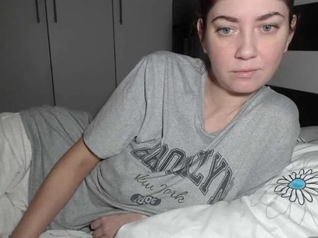 petitedanielle from BongaCams