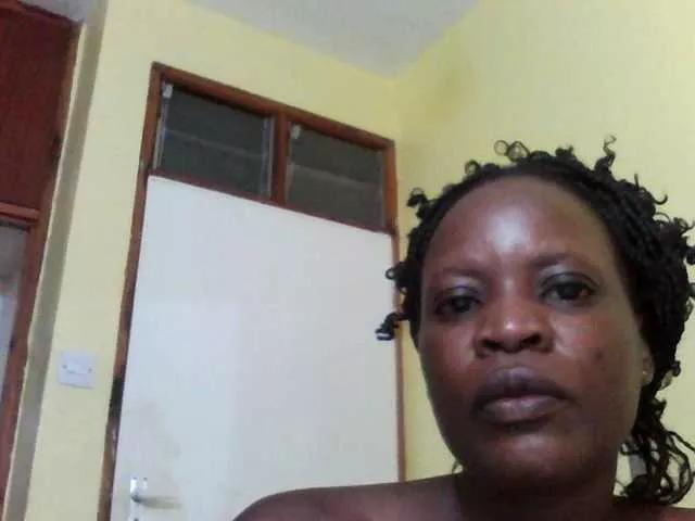 Princessmiles on BongaCams 