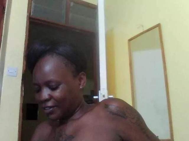 Princessmiles on BongaCams 