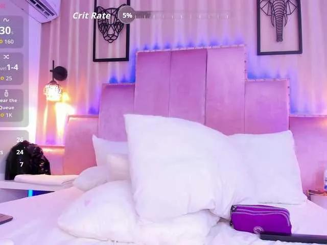 SamanthaAdelle from BongaCams