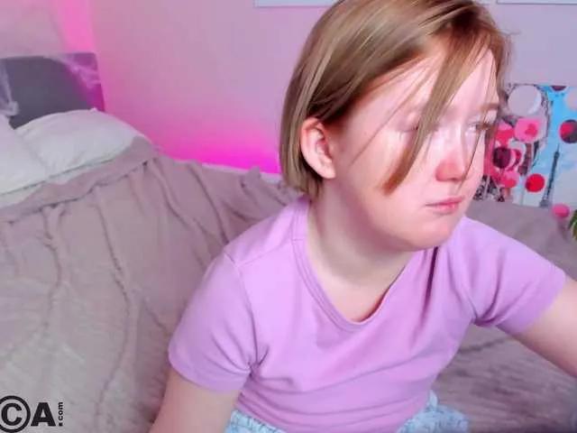 BongaCams Sara-Moor Sara-Moor from BongaCams