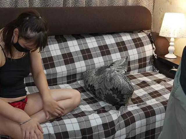 sexlove12002 from BongaCams