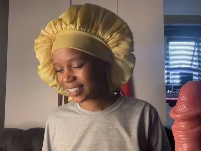 Freechat SexyBaddie on BongaCams