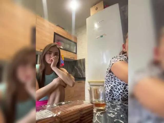 Admire BongaCams's Sexygirlsem Sexygirlsem from BongaCams