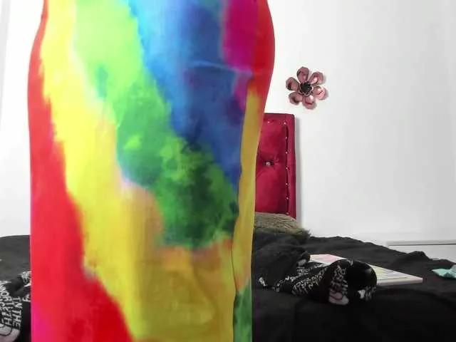 Sharlotsh from BongaCams