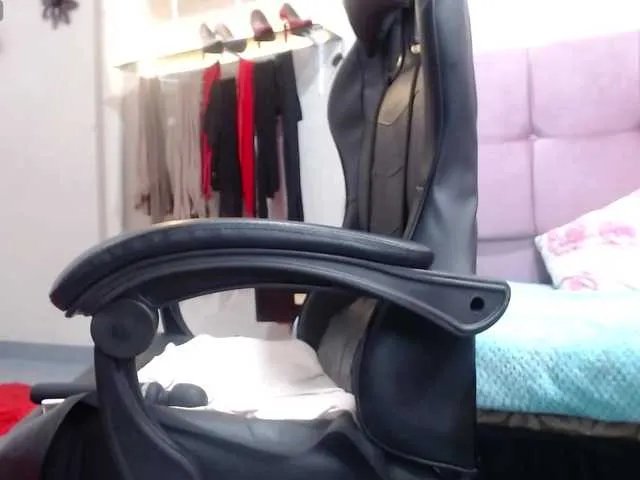 Freechat SolVegaa on BongaCams