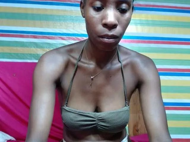 Freechat StivanahScot on BongaCams