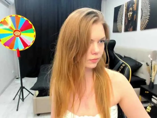 BongaCams Strawberrye is Freechat Strawberrye — Hi guys! Lets have fun!