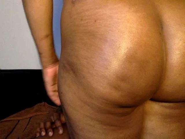 Freechat Sweets69 on BongaCams