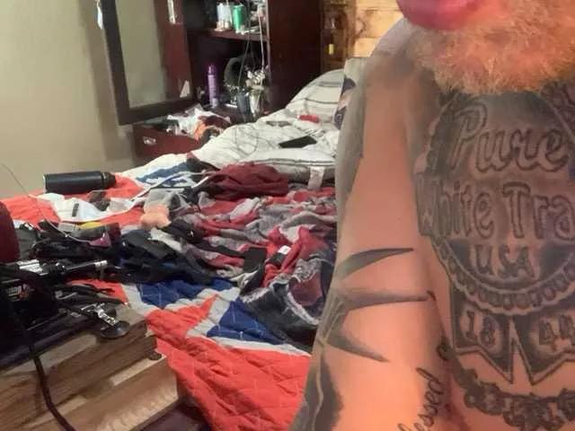 Freechat Tattedtrouble on BongaCams