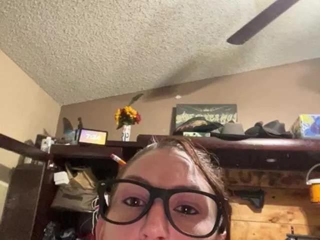 Freechat Tattedtrouble on BongaCams