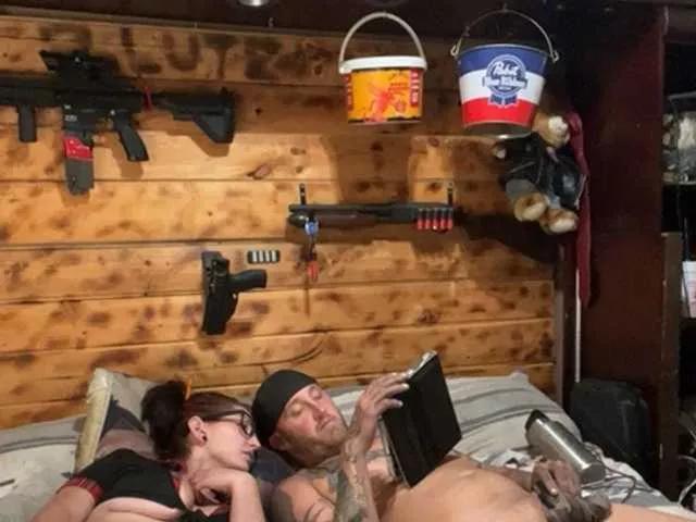 Freechat Tattedtrouble on BongaCams