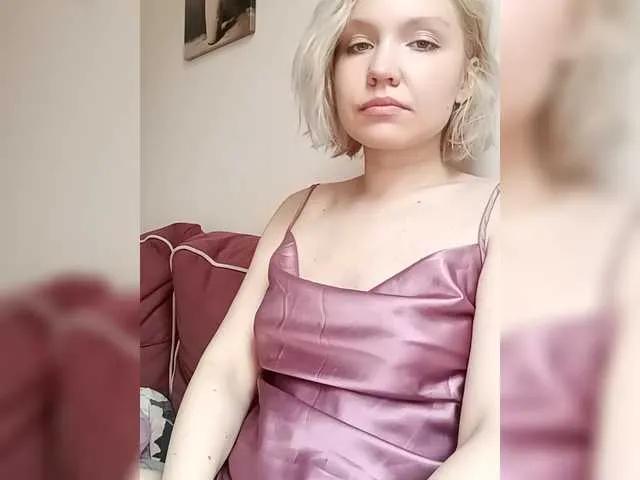 Freechat Tikoffka on BongaCams