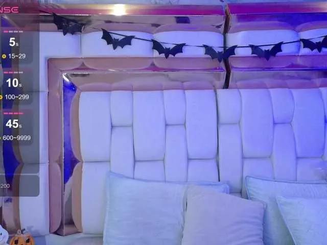 Freechat valkiriamoore on BongaCams