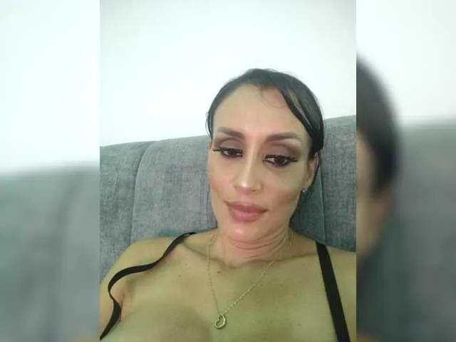 Freechat VenusianHumiliation on BongaCams