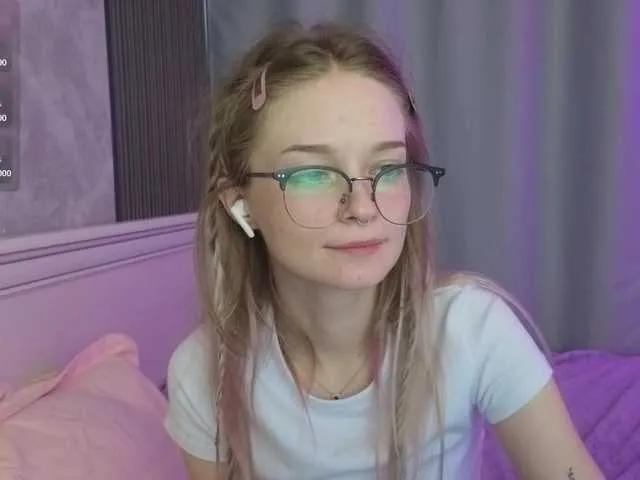 Freechat vialeta-baby on BongaCams