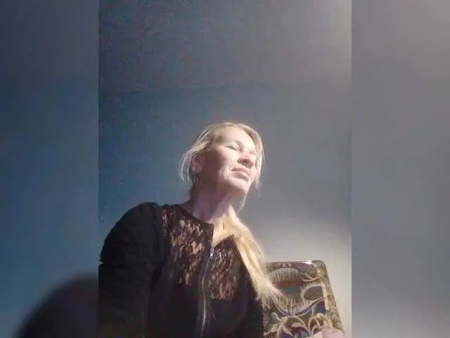 Freechat victoria71 on BongaCams