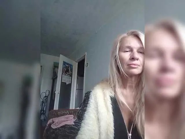 Freechat victoria71 on BongaCams