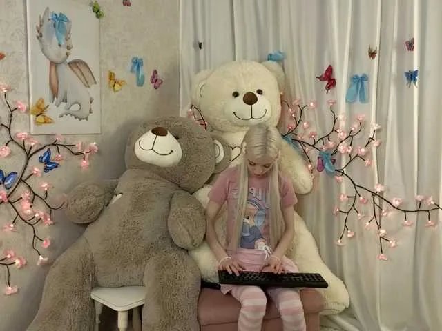 ViollaDream on BongaCams