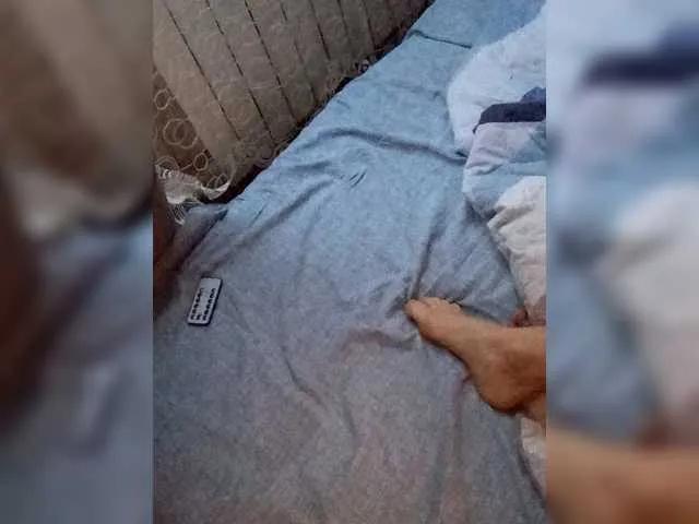 Masturbate to 27 years old XsuVVa from BongaCams XsuVVa from BongaCams