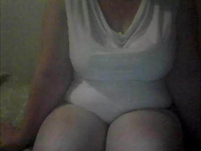 Freechat yana38a on BongaCams