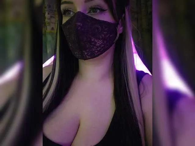 YennSI on BongaCams 