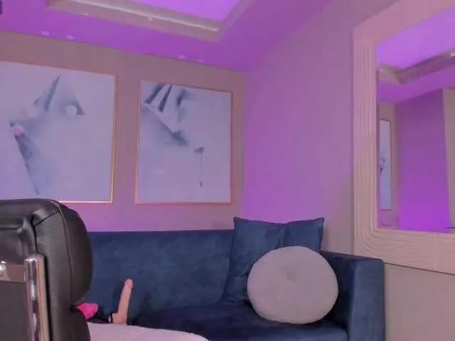 ZoeyWalker from BongaCams